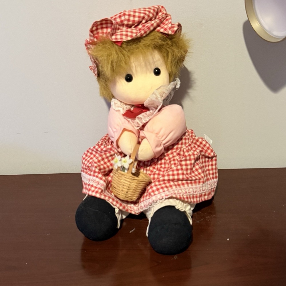 Renaissance‎ Group International Lil' Musical Annie Wind Up Doll Amazing Grace - Picture 8 of 8